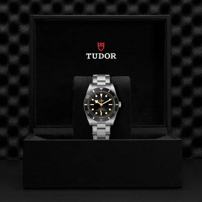 Black Bay 54 M79000N-0001