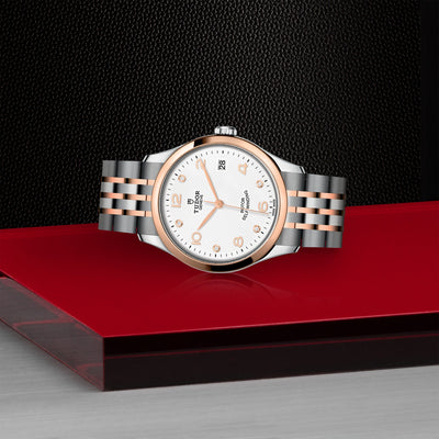 TUDOR 1926 M91451-0011